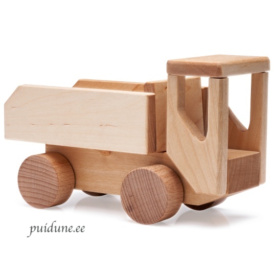 Puidust auto 03.jpg