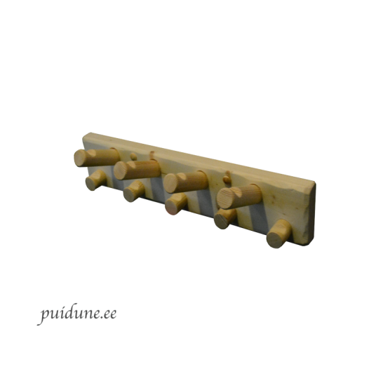 Arsi_puidust_riidenagi.png
