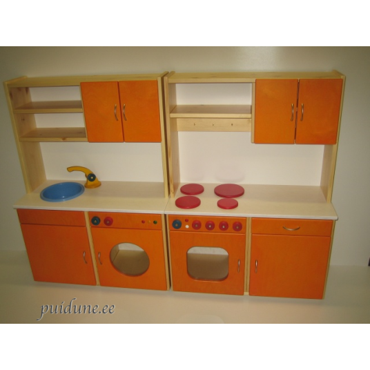 Puidust köögimööbel lastele oranž sektsioon.png