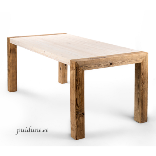 Söögilaud taaskasutatud puidust3.png